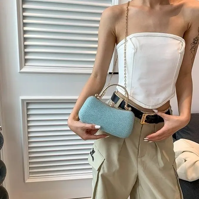 Túi Nữ, Dễ Phối Đồ Thiết Kế Thời Trang Độc Đáo Dây Xích Mỏng Và Lấp Lánh túi Messenger Cầm Tay Phong Cách Ins Mới 2024, Hợp Xu hướng, Thời Trang Bag 5