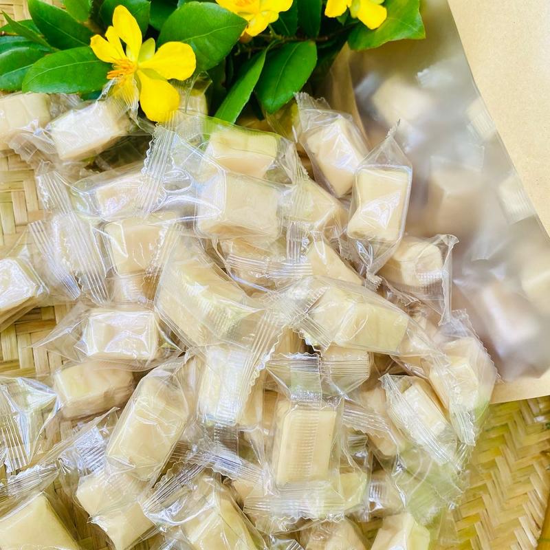 1 KG KẸO DỪA HAI KHANG vị BÉO DỪA truyền thống. Béo thơm dẻo mềm. Ít ngọt Food Candy Ăn Vặt