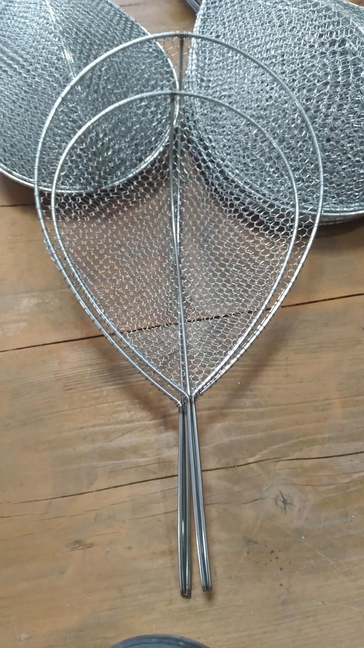 Product Introduction of Vợt cá lòng tong , vợt inox lỗ nhỏ , vợt vớt cá vớt tép , chạch , vợt bắt cá fishing Câu Cá Đi Câu 4