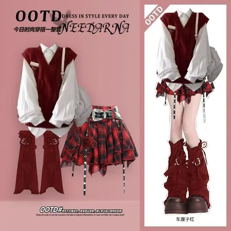 Bộ Đồ Mùa Đông, Nữ Sinh, Phong Cách Hàn Quốc, Giáng Sinh Và Năm Mới, Áo Vest Đỏ Và Áo Sơ Mi, Váy Bất Đối Xứng Bộ Ba Mảnh, 202420254