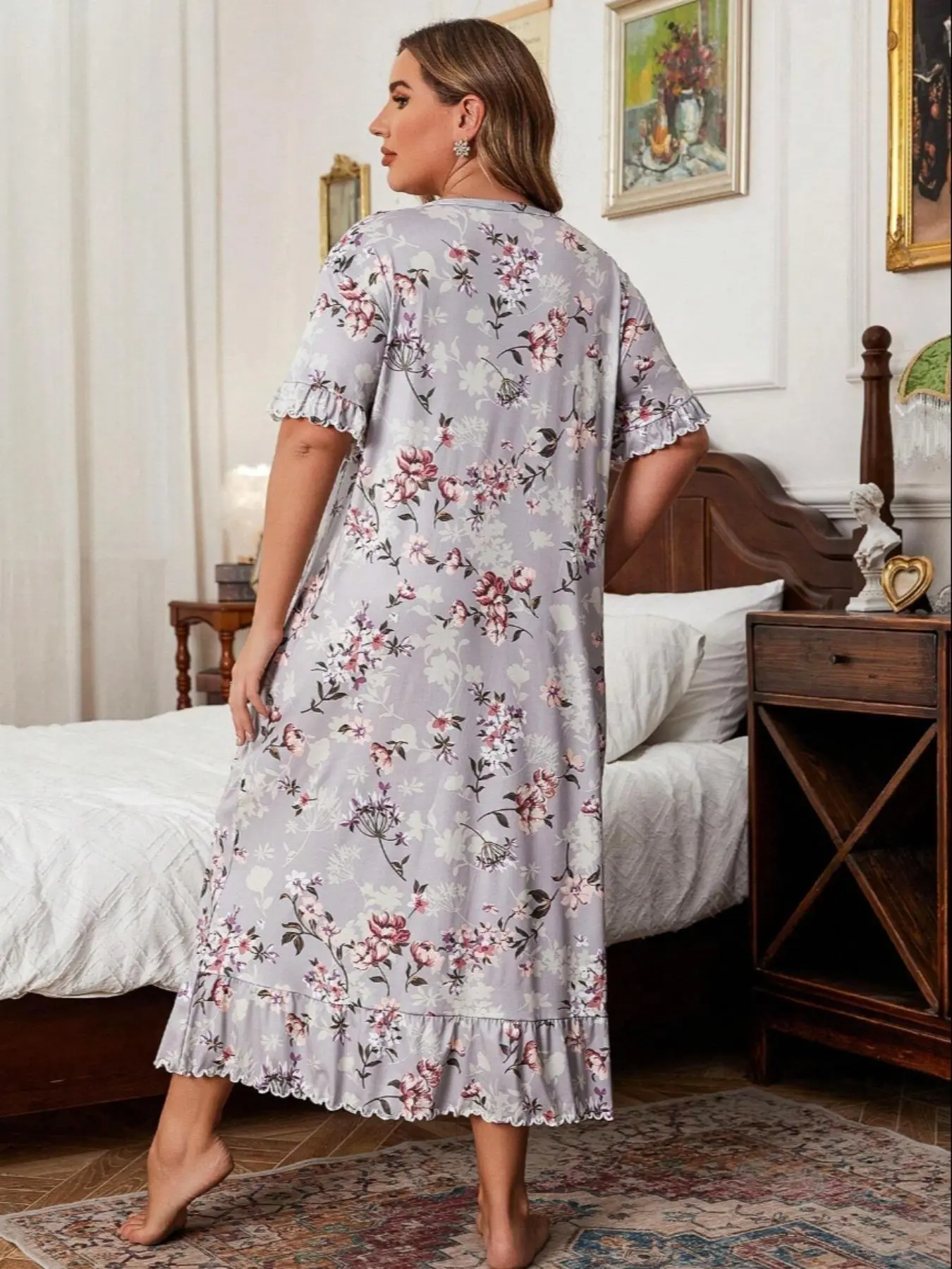 Plus Size Floral Print Ruffle Trim Nightdress, Casual Soft Comfortable Short Sleeve Nightgown for Women, Women's Sleepwear for All Seasons