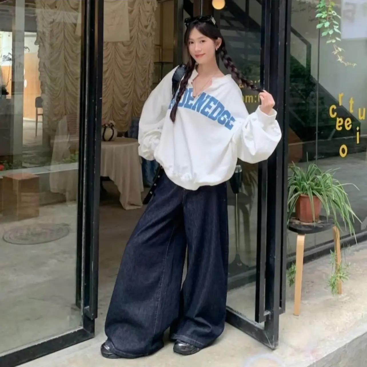 Áo sweater cổ V WADENER dài tay dáng rộng Anie full size