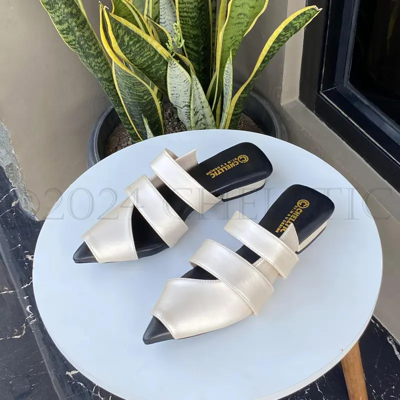 CHELLTIC - Sandal Wanita Mules Hak Tahu 2CM Terbaru Sepatu Heels Wanita Elegan Party Cewek Korea  Sendal Flat SlipOn Kekinian Hils Pesta Princes Weeding Shoes Selop Wisuda Terlaris COD 5