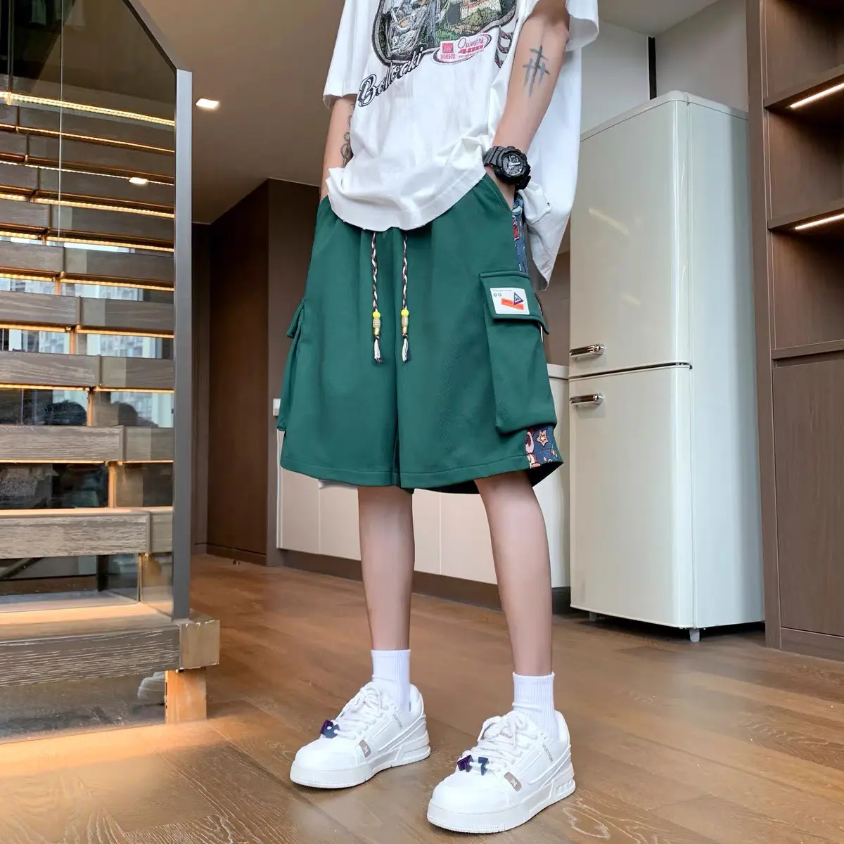 1: Quần short túi hộp cho Nam và Nữ hot nhất hè 2024, chất liệu Cá Sấu Tổ Ong cao cấp Menswear Màu Trắng