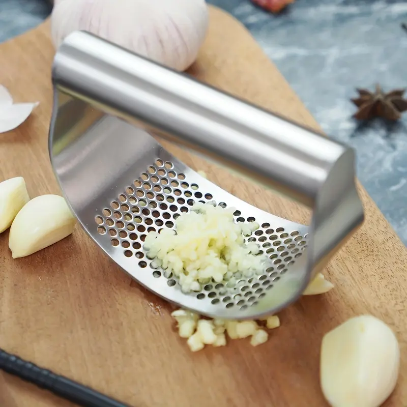 1pc, Garlic Crusher, Garlic Masher, Stainless Steel Garlic Pressing Tool, Garlic Chopper, Easy to Clean, Convenient to Carry And Store, Spice Grinding Tool, Kitchen Supplies, Kitchen Gadgets 2
