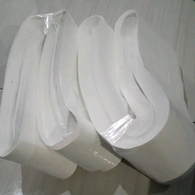 plastik tempe ukuran 10.5 (10.5x03x260m_putih susu)