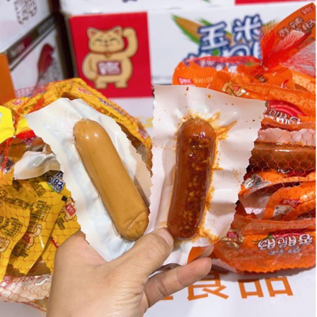 Combo 10 Chiếc Xúc Xích Ngô - Cay Mèo Ăn Liền 28gr