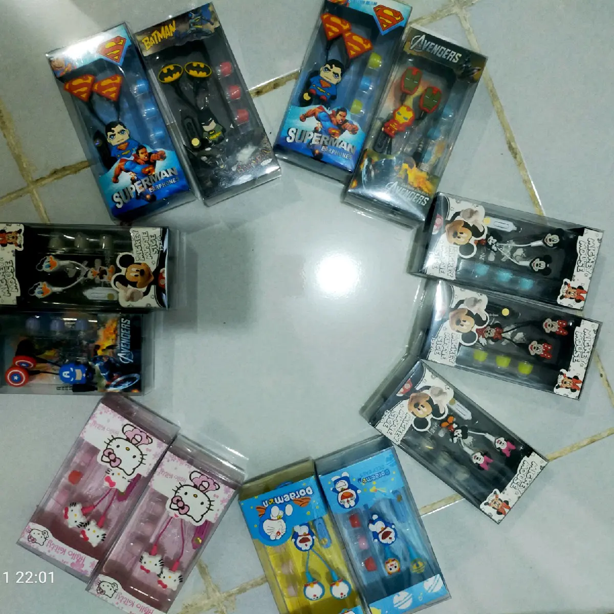 Handsfree karakter headset motif kartun untuk nelpon dan dengar lagu