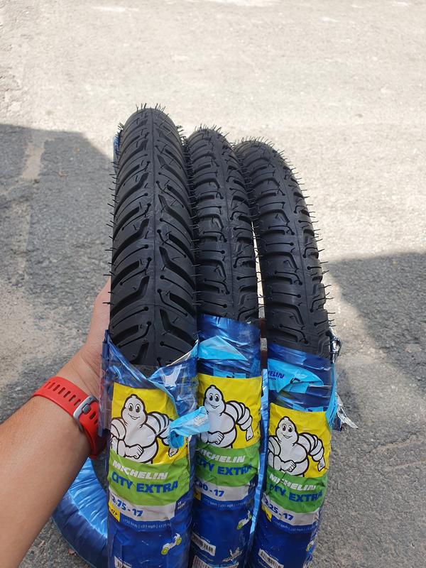 Vỏ lốp xe Michelin City Extra cho Xe Số: Raider, Satria, Sonic, Wave, Future... size 60/90-17; 70/90-17 và 80/90-17, VỎ KHÔNG RUỘT - giá 1 cái Phụ Kiện Phụ Tùng michel  in