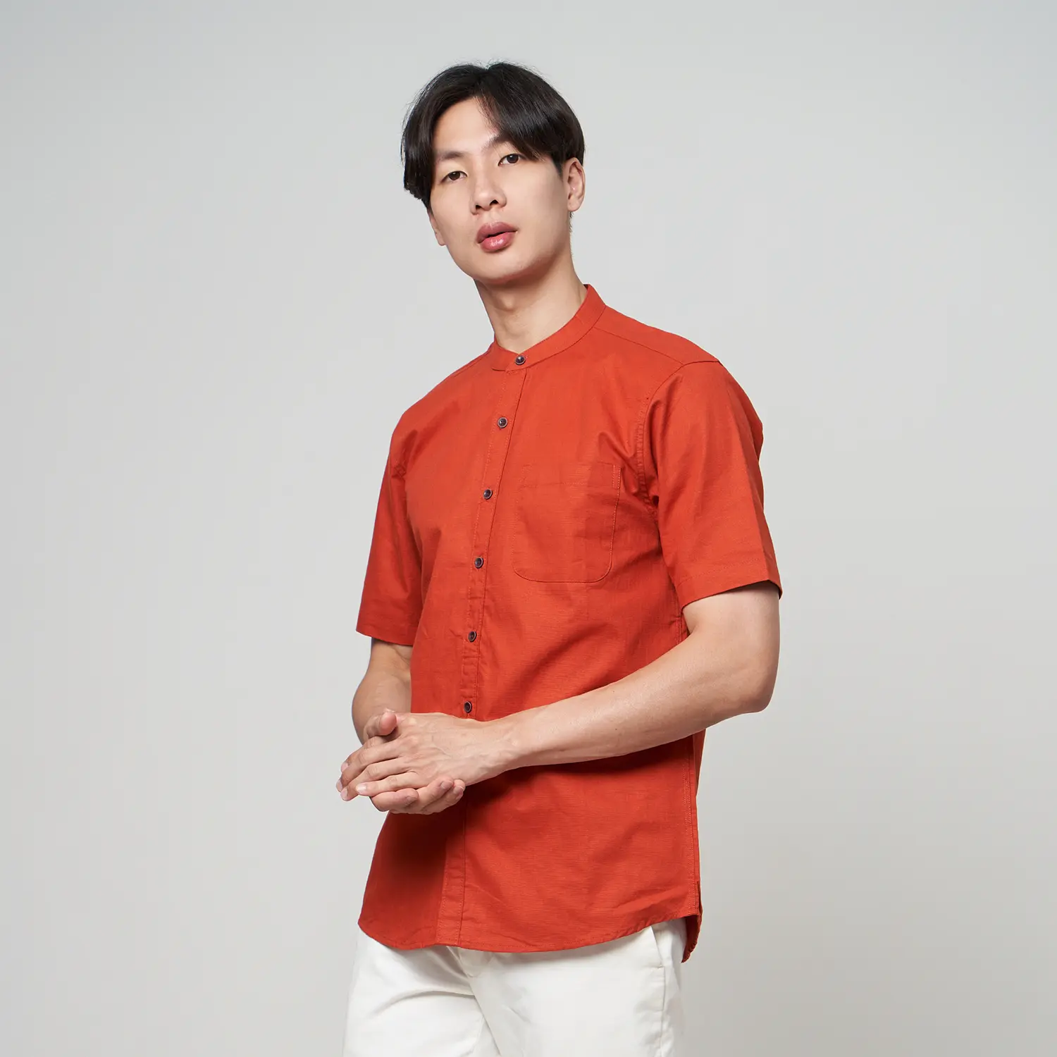 ALINO Kemeja Pria Kerah Sanghai Polos Lengan Pendek MERAH BATA 015 Nyaman Casual Basic Baju Atasan Distro Hitam Dewasa Formal Katun Maroon Navy Panjang Kaos Simple Kantor Kerja