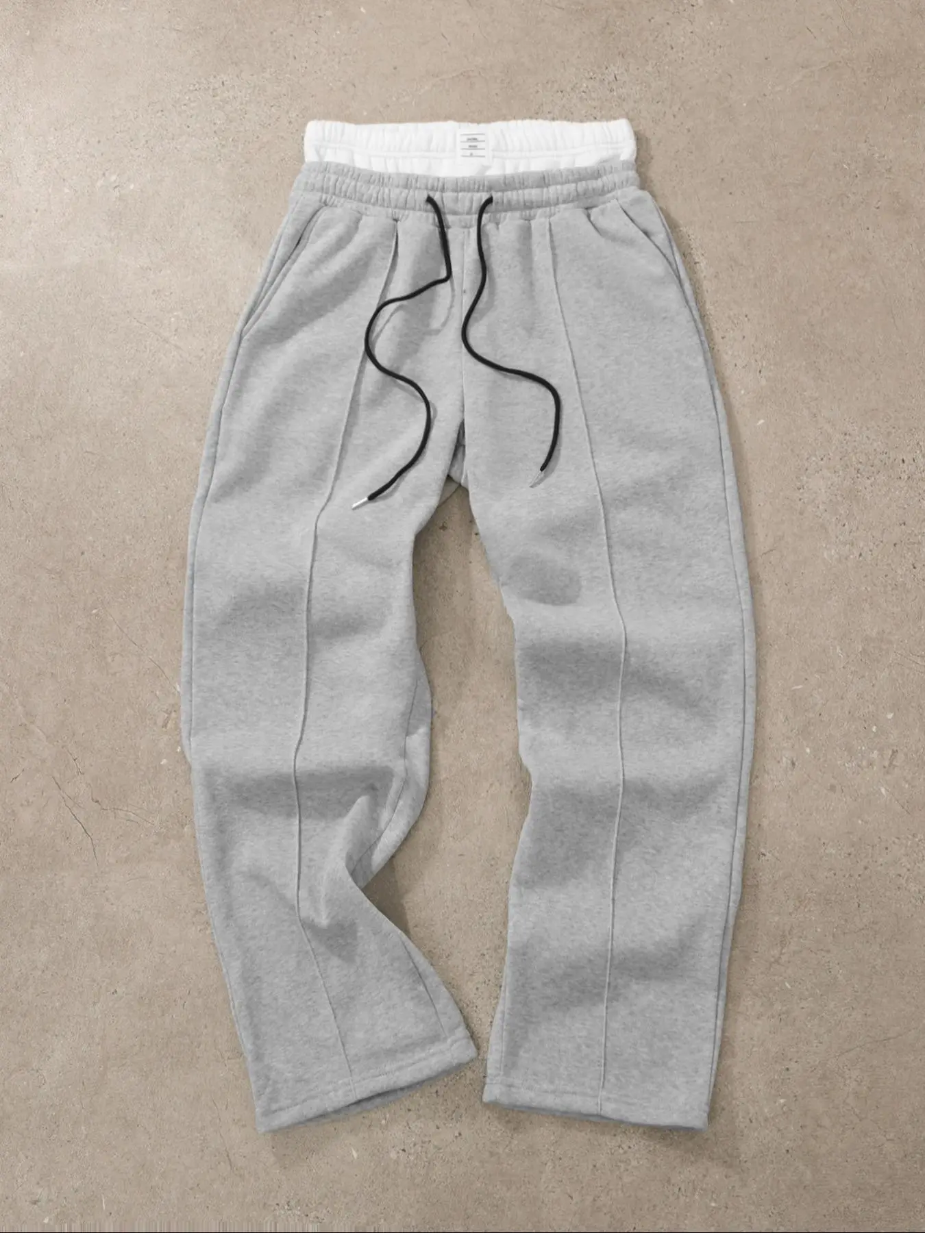 Men's Regular Fit Solid Patched Drawstring Waist Wide Leg Sweatpants, Casual Comfy Pocket Trousers for Fall & Winter, Men's Bottoms for Daily Wear