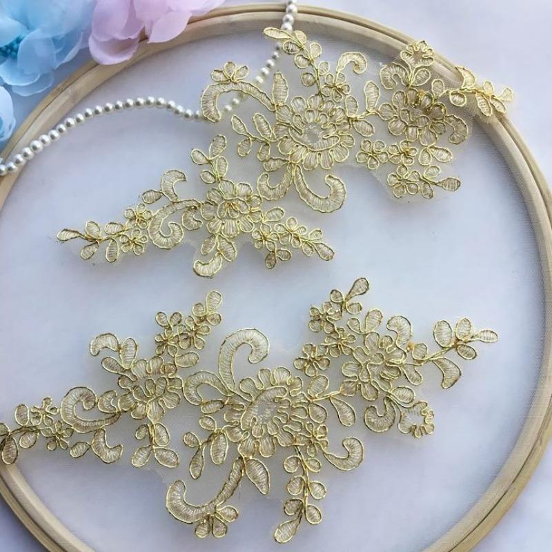 Product Introduction of Lace Flower Embroidery Patches, 2 Counts/set DIY Lace Flower Fabric Sticker, DIY Wedding Dress Headwear Accessories 0