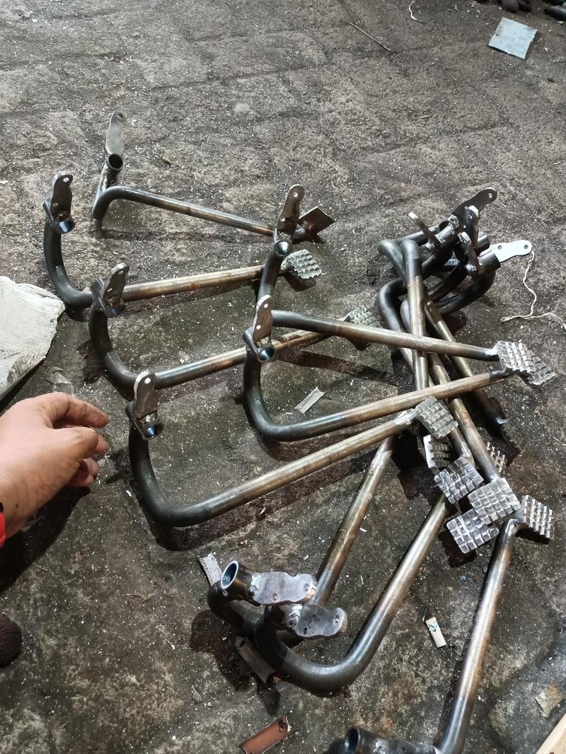 Product Introduction of pedal rem cb new BMWW HANDMADE SUPER TEBAL NEW PNP CB GL100 MP Motorcycle 2