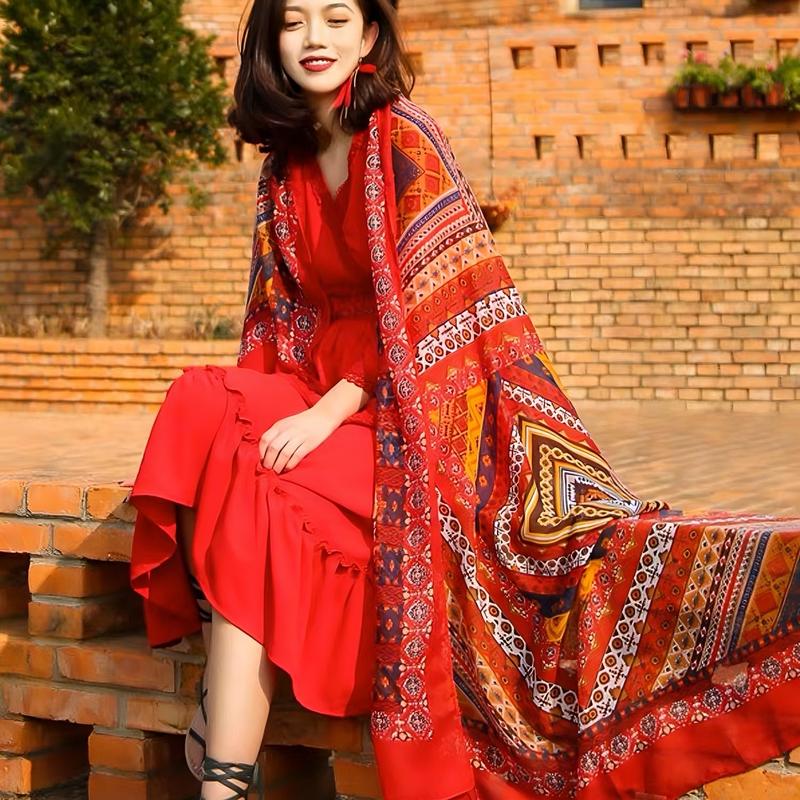 Khăn Quàng Cổ Đỏ Họa Tiết Thổ Cẩm Dân Tộc Cho Nữ