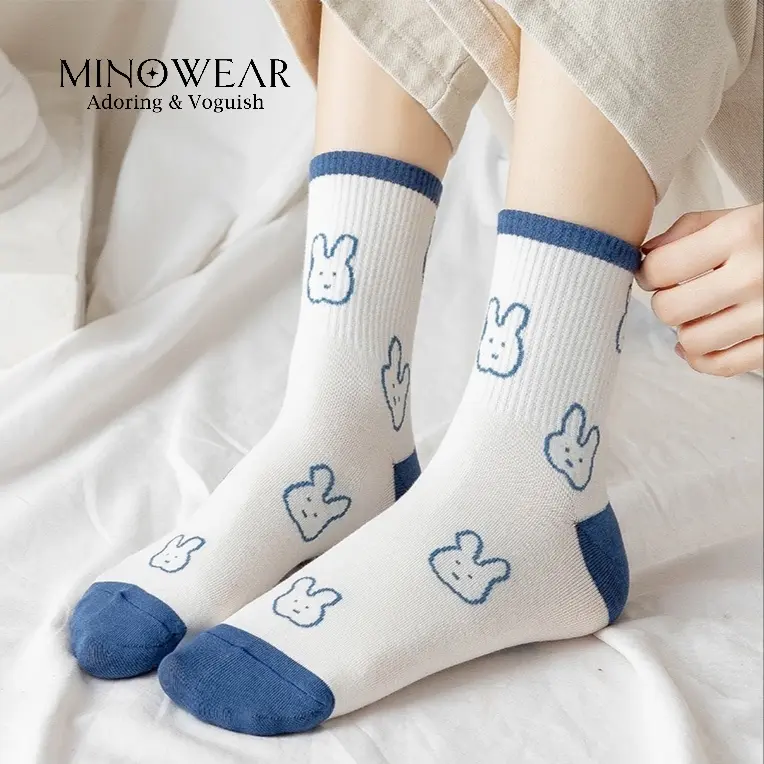 Minowear Kaos Kaki Katun Lembut Korean Japanese Cute Socks Nyaman Wanita Pendek Ankle Motif Cewek Hitam Semata 4