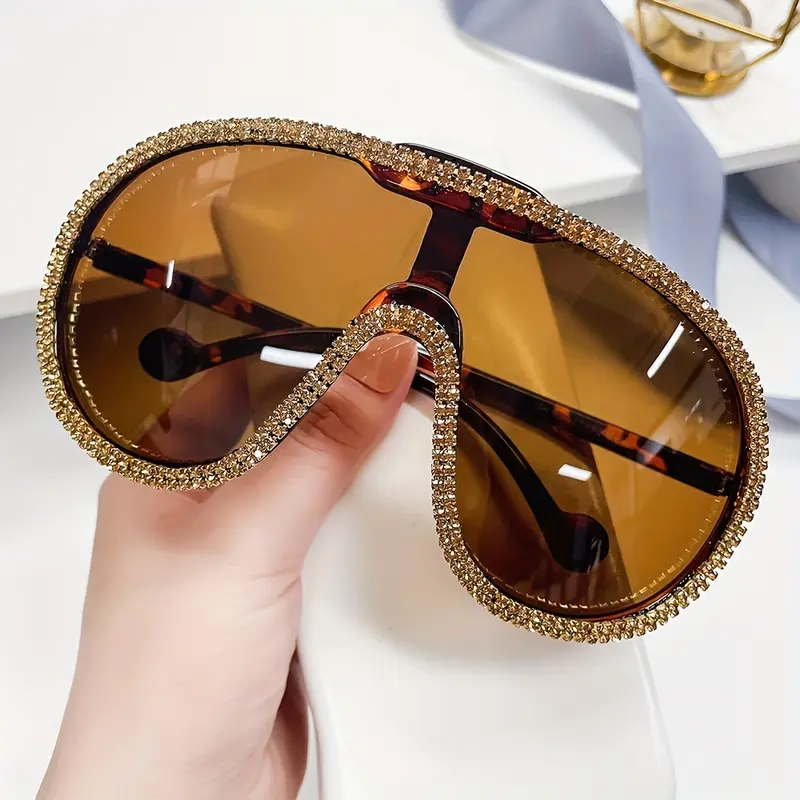 Luxury Rhinestone Shield Fashion Glasses for Women - Oversized Gradient Lens, Windproof Party & Fashion Accessory with Sparkling Frame Design 0