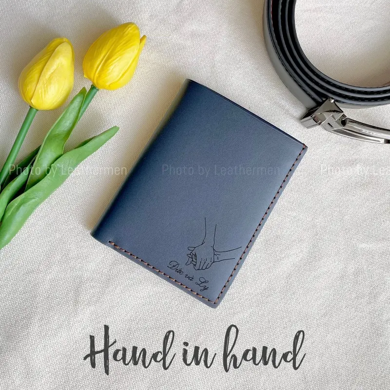 [DA THẬT HANMADE] Ví nam da bò chân kim nguyên tấm khắc tên theo yêu cầu, chất da mướt mịn khắc tên siêu nét, hỗ trợ gói quà, quà tặng cao cấp cho nam giới. 2