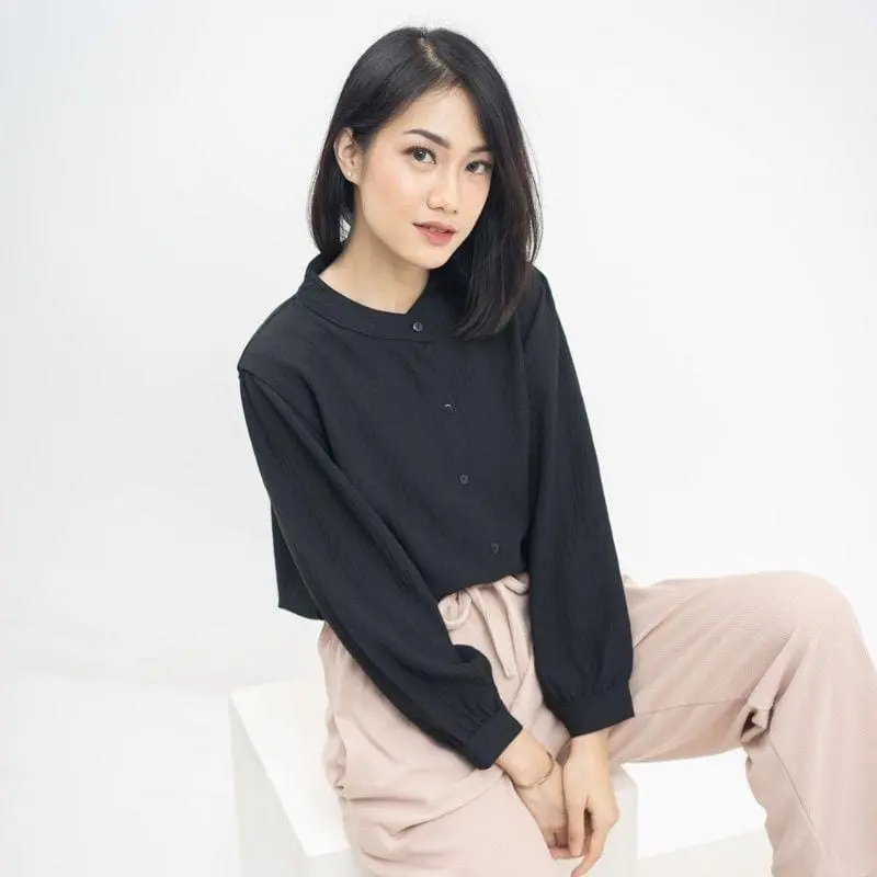 Kemeja Blouse River Oneck Airflow Bahan Crinkle Wanita 6