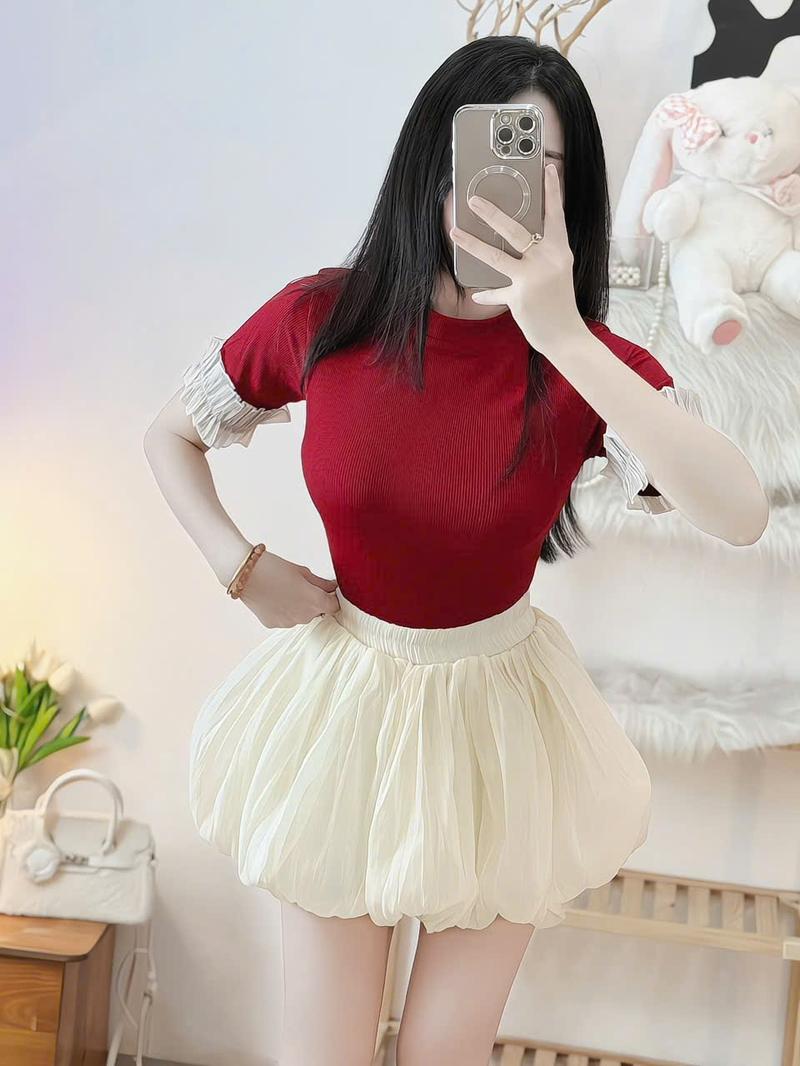 Product Introduction of Sét đồ nữ áo phối viền tay mix chân váy bí siêu dễ thương UN0063- Top, Women Màu Đen 3