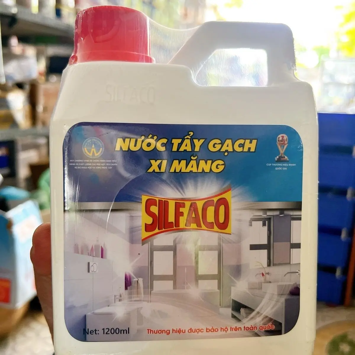 Tẩy Gạch Chất lỏng,Tẩy Xi Măng trên nền nhà,Rêu mốc gạch lâu năm