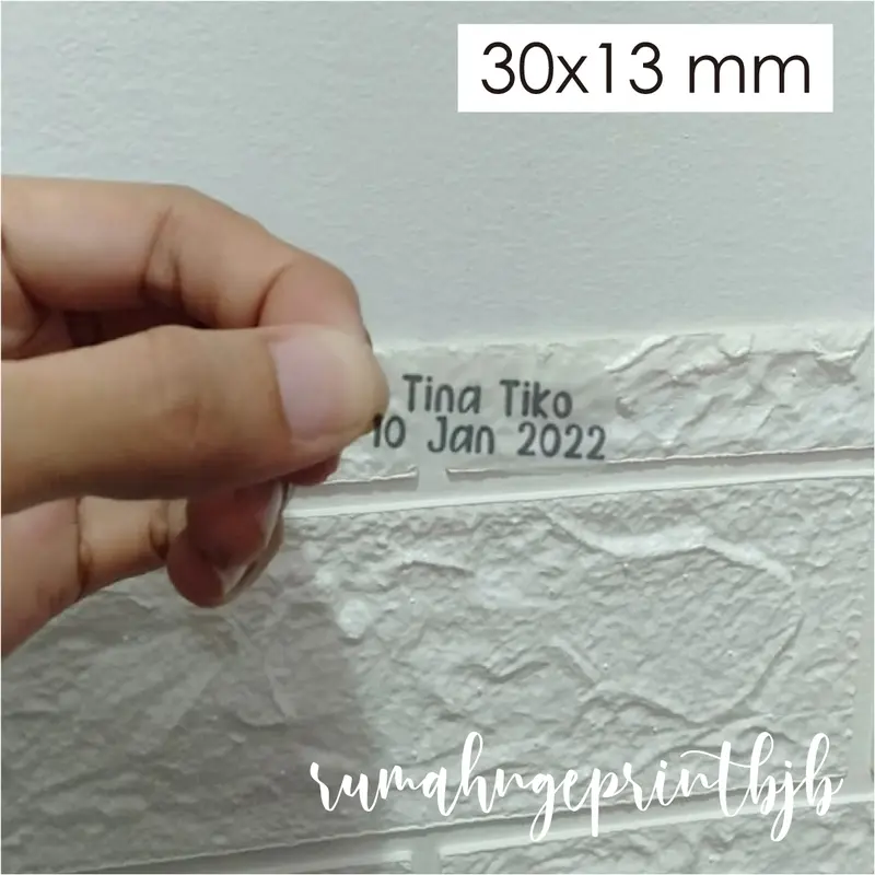 STIKER LABEL NAMA 6X0,7 CM PULPEN, KOTAK MAKAN, BUKU, BOTOL MINUM VYNIL WATERPROFF AESTHETIC CUSTOM NAMA 2