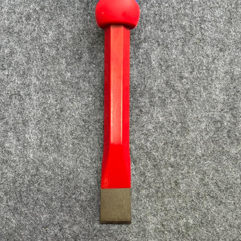 Dùi đục sắt mũi dẹt Workpro, cây dùi đục mũi dẹp kích thước 4x305mm, tay cầm bọc nhựa có vành che bảo vệ tay 6