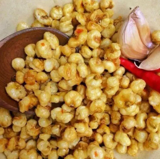 [HŨ 400G] BẮP NẾP SẤY TỎI ỚT LOẠI GIÒN Snack Ăn Vặt 1