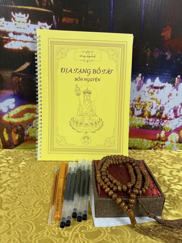  Sổ tay chép kinh Địa tạng chữ mờ + tặng 2 bút chép + hướng dẫn chép kinh 