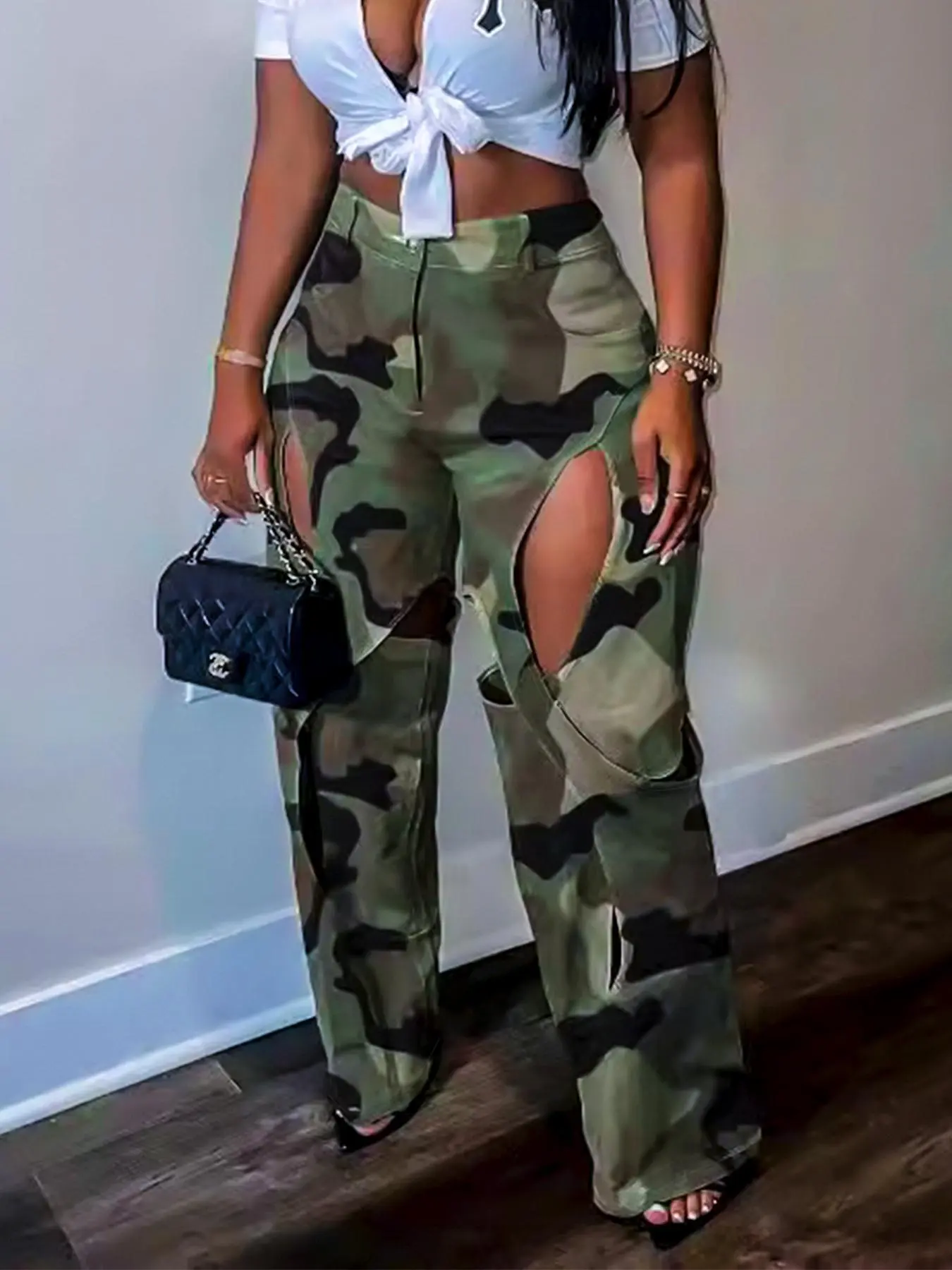 Women's Camo Print Cut Out Pocket Straight Leg Pants, Street Fashion Zipper Fly Button Trousers for Daily Wear, Ladies Clothes for All Seasons