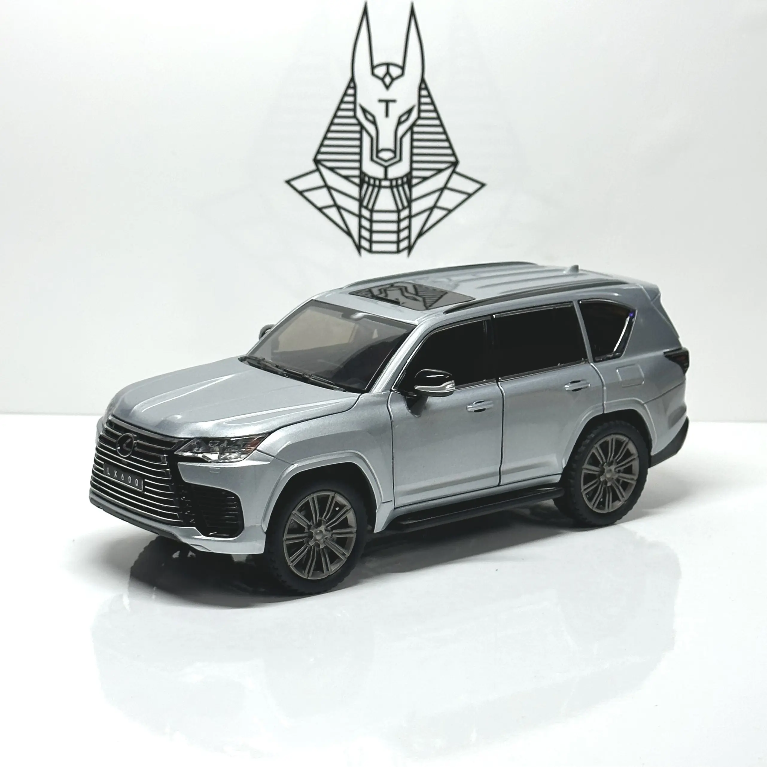 Mô Hình Xe Ôtô Kim Loại 1/24 Siêu Xe LEXU LX600 Dùng Để Trưng Bày Bàn Làm Việc, Làm Đồ Chơi Trẻ Em Toy