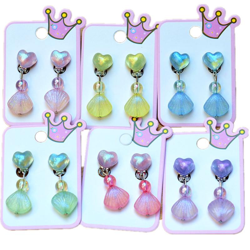 Product Introduction of Ear Clip No Pierced Student Cute Shell Jelly Love Decorative Earrings Little Girl Girl Ear Rings 1