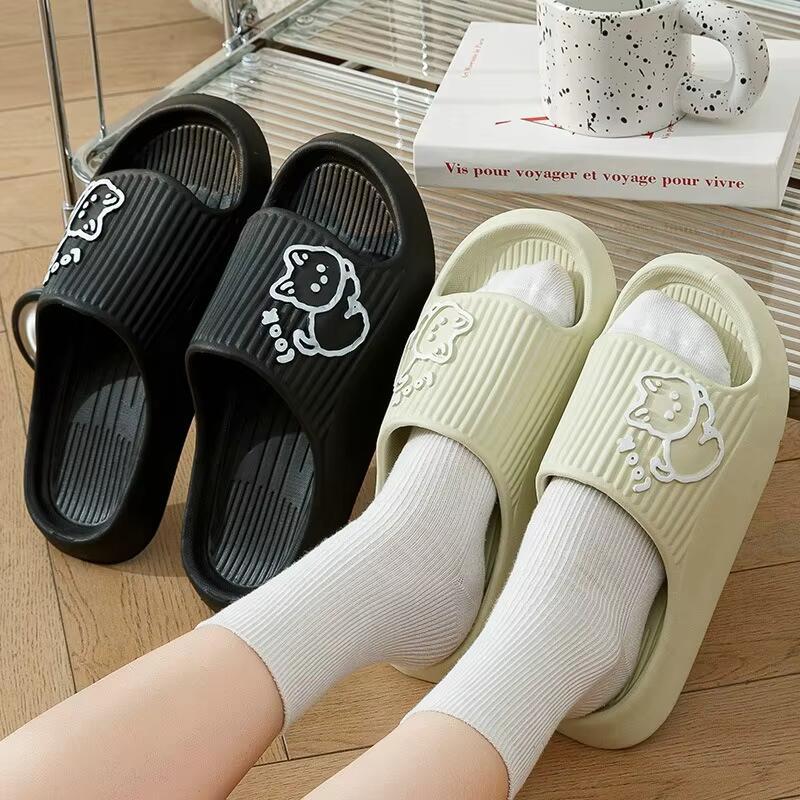 Product Introduction of Dép Lê Mùa Hè, Dép Đi Trong Nhà Phòng Tắm, Đế Bằng, Chống Trượt, Thiết Kế Hoạt Hình Gấu, Thích Hợp Đi Biển, Dép Nữ, Dép, Dép, Thích Hợp Sử Dụng Trong Nhà Và Ngoài Trời, 2023 DéP Slipper Women Có Quai Hoa 7