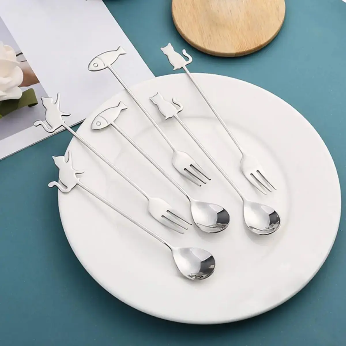 Cat fish Small Spoon Fork Japanese Dessert Spoon Stainless Steel Long Handle Coffee Stirring Spoon Cake Fork Tableware Supplies Cutlery Kitty