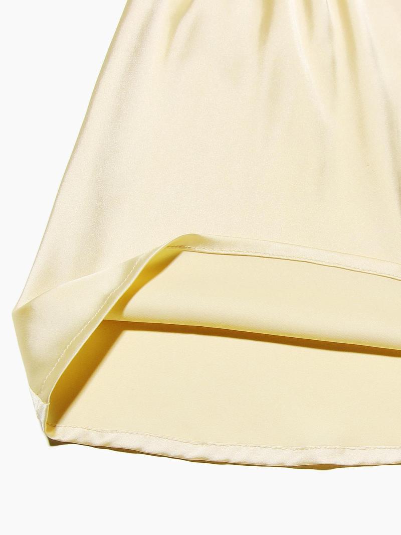 Product Introduction of Women's Solid V Neck Satin Cami Romper, Chic Casual Comfy Spaghetti Strap Romper for Summer, Ladies Clothes for Beach Holiday 9