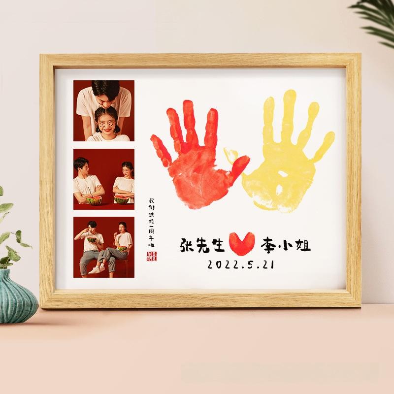 Couple Hand Print DIY Photo Frame, Custom Wooden Hand Mounted Decoration Frame Children Parent-Child Double Specimen Picture Frame 4
