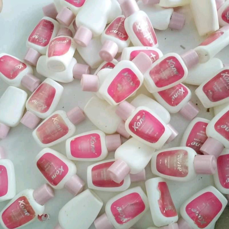 combo 10 chai nước hoa hồng kone Thái Lan 2