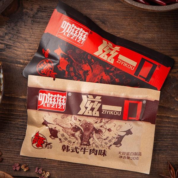 Product Introduction of Spicy and Sweet Beef Vegetarian Meat Nostalgic Snack Soy Beef Flavor Snacks 2