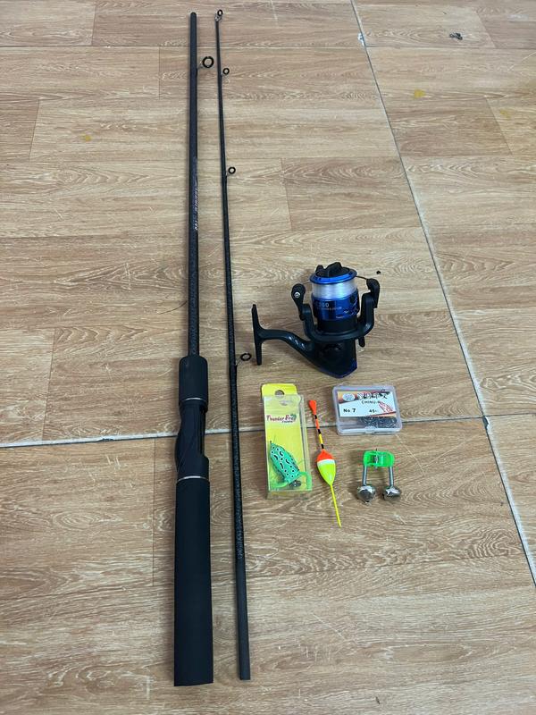 combo bộ cần câu lure sói den kèm máy nhựa 200 và phụ kiện