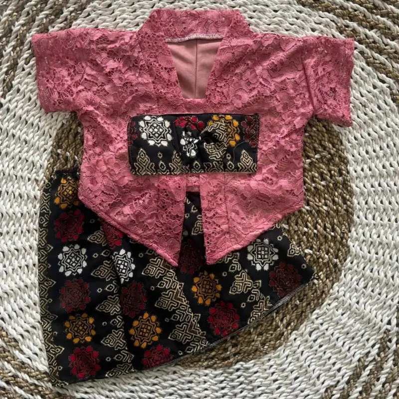 Kebaya Anak Newborn 7 bulan - 2 Tahun / Kebaya Tedak Siten Kutubaru Brokat Bayi Perempuan 7