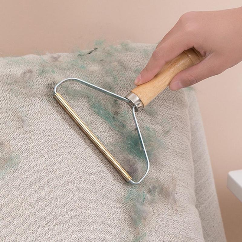 Portable Wooden Handle Lint Remover, 1 Count Handheld Manual Lint Remover, Portable Pet Hair Remover, Lint Brush for Clothes, Carpets, Furniture, Carpet, Bedding, Household Cleaning Supplies 2