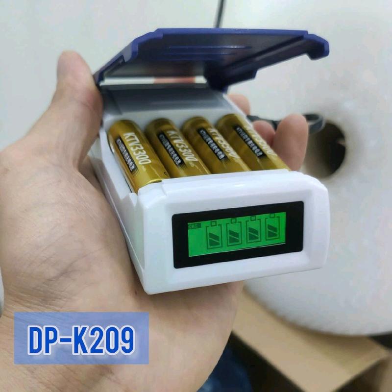 Combo bộ sạc pin tiểu K209 + 4 pin AA dung lượng cao 3300mah Sạc nhanh Pin Dự Phòng Phụ Kiện