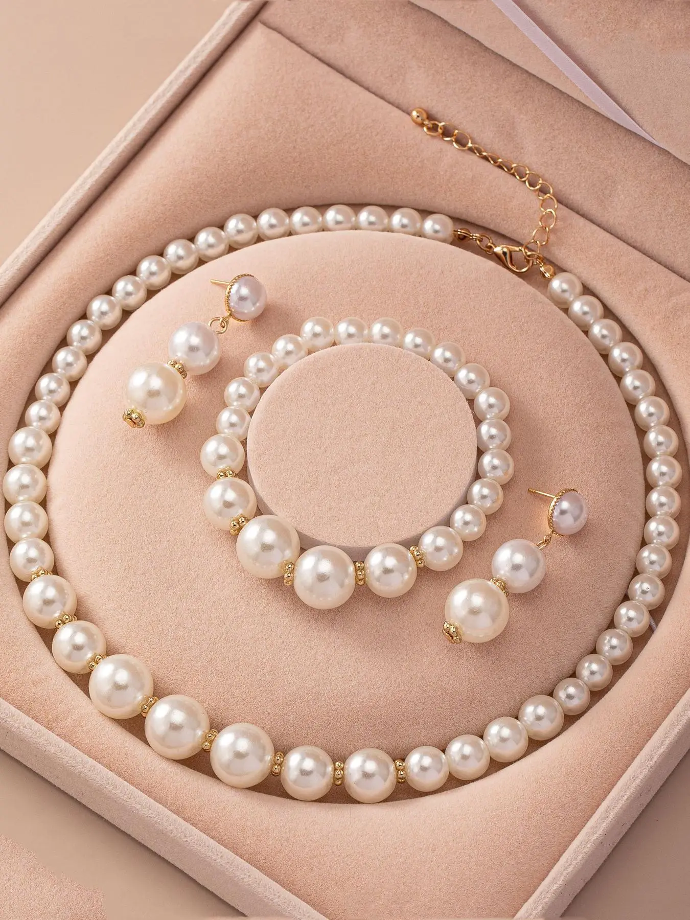 Faux Pearl Decorated Jewelry Set, Elegant Necklace & Bracelet & Dangle Earrings, Fashion Jewelry for Party, Trendy All-match & Exquisite Jewelry for Birthday Gift