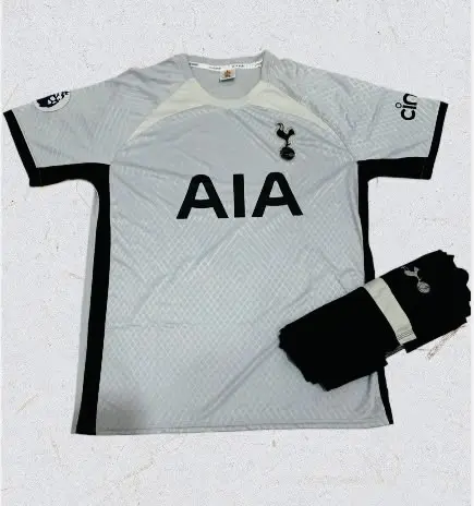 Bộ quần áo bóng đá Tottenham xám kem - Vải thun lạnh DK - logo thêu -in TÊN + SỐ theo yêu cầu