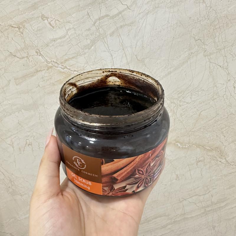 Tẩy da chết body Cafe quế hồi Ngaa 380ml 5