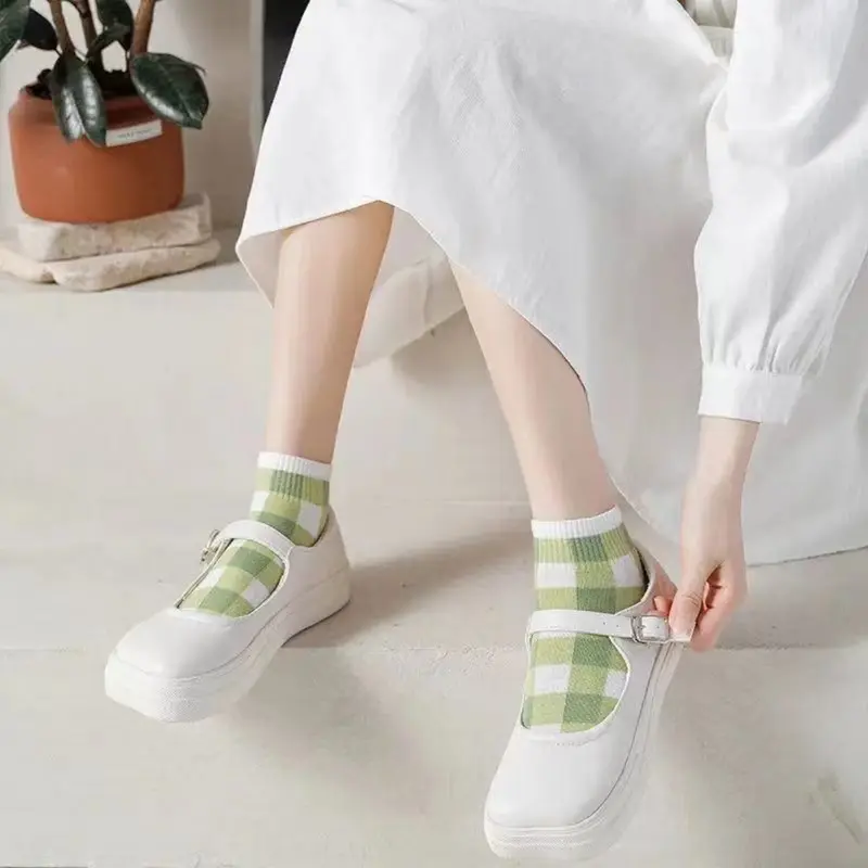 Kaos Kaki Wanita Motif Lemon Hijau Lumut Kotak Fashion Korea Women Sock Import Panjang Katun 2