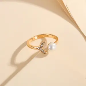 Cincin Wanita Kristal Mutiara Titanium Anti Karat Korean Style Simple Korea Aksesoris Fashion LM341