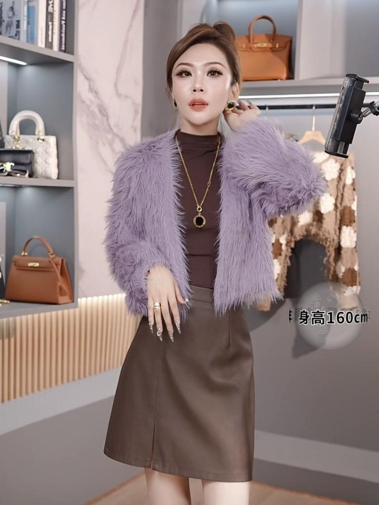 Product Introduction of 2024 Autumn and Winter New High-End Popular One-Button Short Woolen Coat for Women Fashionable Stylish All-Match Long Sleeve Fashion 13