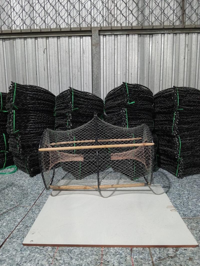 Product Introduction of lờ cá không cần mồi kích thước 38*65 số lượng 10 cái tặng 1cái 3