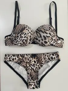 Set Bra + Celana Dalam Wanita Sexy Motif Leopard print Gather bh setelan Memiliki cincin baja