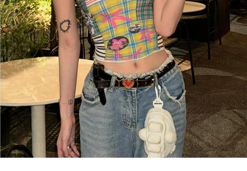 Product Introduction of [2471 Favorites] Hot Girl Plaid Print Strapless Vest Women's Fashion 2024 Summer New Pure Desire Style Inner Tight Sweet Spicy Top 3
